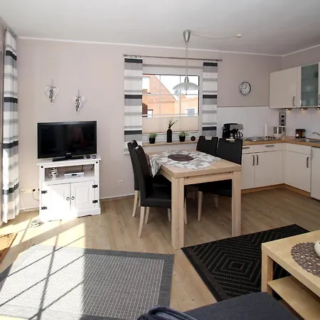 Apartment In A Quiet Location In